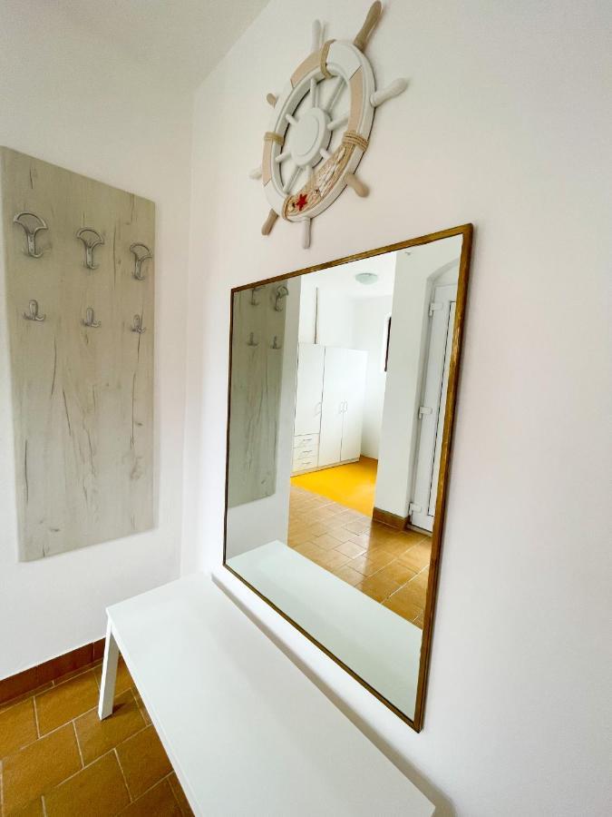 Spacious Apartment Amaros コルチュラ エクステリア 写真