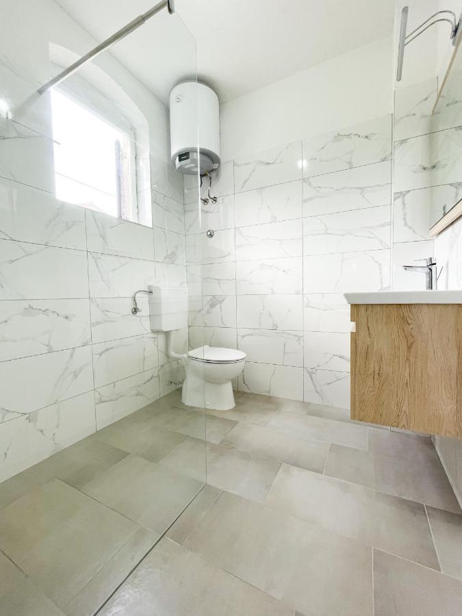 Spacious Apartment Amaros コルチュラ エクステリア 写真
